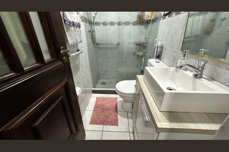 Apartamento para alugar com 120m², 3 quartos e 2 vagas Apartamento para alugar com 120m², 3 quartos e 2 vagasBanheiro quarto 3