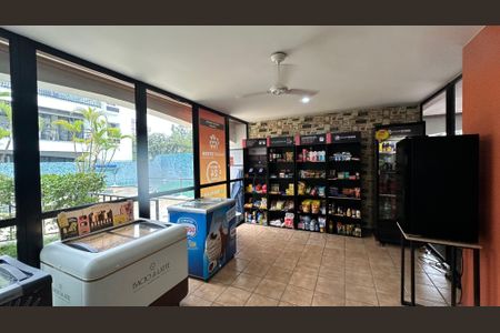 Apartamento para alugar com 120m², 3 quartos e 2 vagas Apartamento para alugar com 120m², 3 quartos e 2 vagasMercadinho