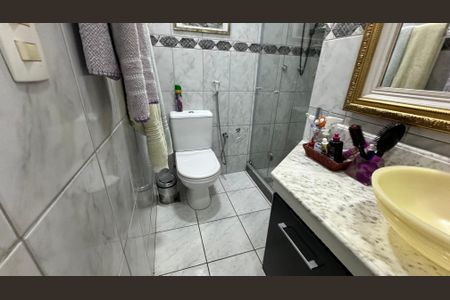 Apartamento para alugar com 120m², 3 quartos e 2 vagas Apartamento para alugar com 120m², 3 quartos e 2 vagasBanheiro Social