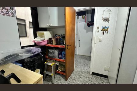 Apartamento para alugar com 120m², 3 quartos e 2 vagas Apartamento para alugar com 120m², 3 quartos e 2 vagasQuarto de Serviço