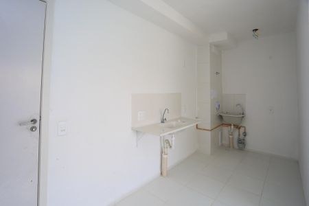 Apartamento para alugar com 70m², 2 quartos e 1 vaga Apartamento para alugar com 70m², 2 quartos e 1 vagaCozinha e Área de Serviço