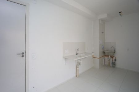 Apartamento para alugar com 70m², 2 quartos e 1 vaga Apartamento para alugar com 70m², 2 quartos e 1 vagaCozinha e Área de Serviço