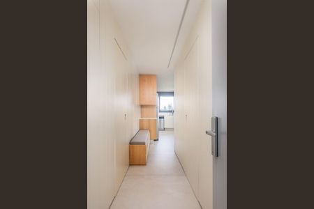 Apartamento à venda com 127m², 2 quartos e 2 vagas Apartamento à venda com 127m², 2 quartos e 2 vagasEntrada
