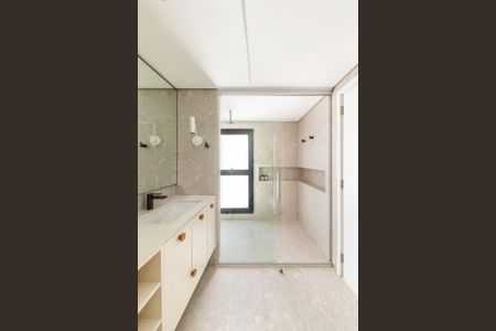Apartamento à venda com 127m², 2 quartos e 2 vagas Apartamento à venda com 127m², 2 quartos e 2 vagasBanheiro da Suíte 2