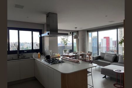 Apartamento à venda com 127m², 2 quartos e 2 vagas Apartamento à venda com 127m², 2 quartos e 2 vagasSala