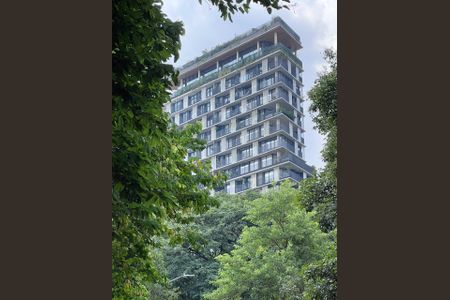 Apartamento à venda com 127m², 2 quartos e 2 vagas Apartamento à venda com 127m², 2 quartos e 2 vagasFachada