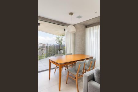 Sala de apartamento à venda com 2 quartos, 127m² em Sumarezinho, São Paulo