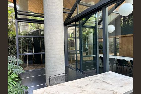 Apartamento à venda com 127m², 2 quartos e 2 vagas Apartamento à venda com 127m², 2 quartos e 2 vagasÁrea comum