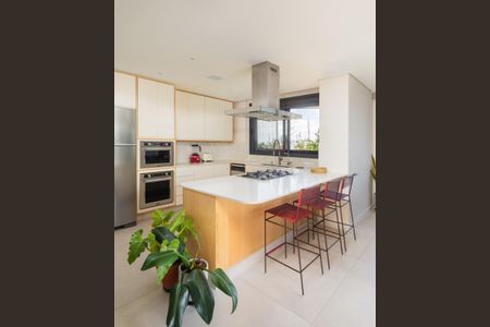 Apartamento à venda com 127m², 2 quartos e 2 vagas Apartamento à venda com 127m², 2 quartos e 2 vagasCozinha