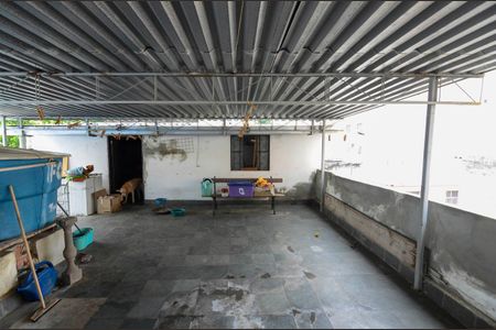 Apartamento à venda com 124m², 2 quartos e 1 vaga Apartamento à venda com 124m², 2 quartos e 1 vagaTerraço