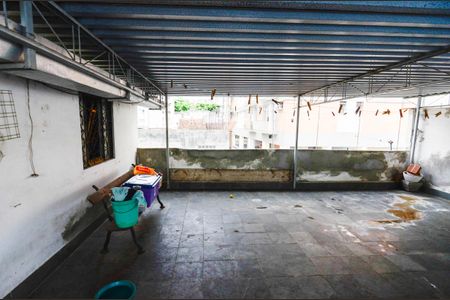 Apartamento à venda com 124m², 2 quartos e 1 vaga Apartamento à venda com 124m², 2 quartos e 1 vagaTerraço