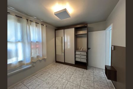 Quarto 2 de apartamento para alugar com 2 quartos, 50m² em Centro, São Leopoldo