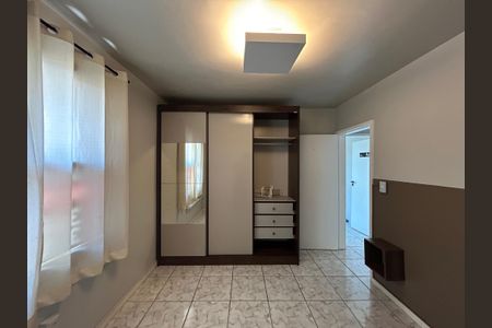 Quarto 2 de apartamento para alugar com 2 quartos, 50m² em Centro, São Leopoldo