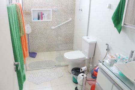Apartamento à venda com 150m², 3 quartos e 2 vagasBanheiro da Suíte 1