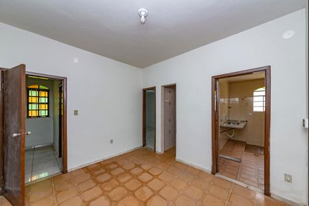 Sala 2 de casa à venda com 3 quartos, 500m² em Alto Caiçaras, Belo Horizonte