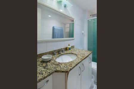 Apartamento à venda com 131m², 3 quartos e 2 vagasBanheiro