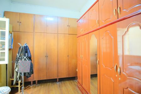 Casa à venda com 286m², 4 quartos e 4 vagasQuarto 1