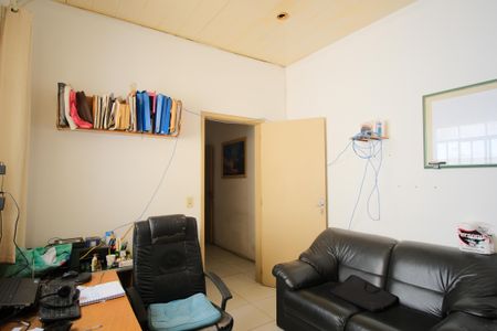 Casa à venda com 286m², 4 quartos e 4 vagasQuarto 3