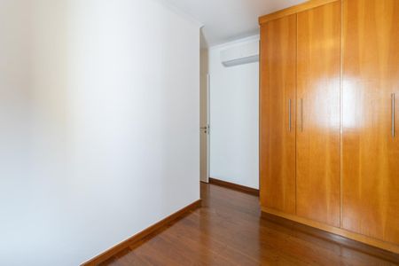 Apartamento para alugar com 118m², 3 quartos e 3 vagas Apartamento para alugar com 118m², 3 quartos e 3 vagasQuarto 2