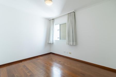 Apartamento para alugar com 118m², 3 quartos e 3 vagas Apartamento para alugar com 118m², 3 quartos e 3 vagasQuarto 1