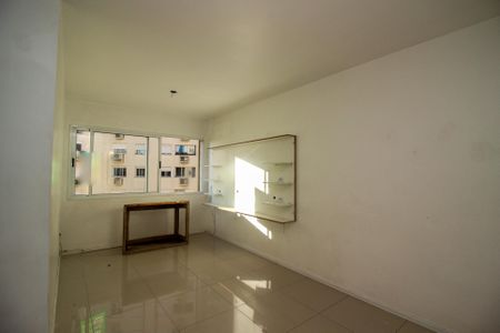 Sala de apartamento para alugar com 3 quartos, 79m² em Partenon, Porto Alegre