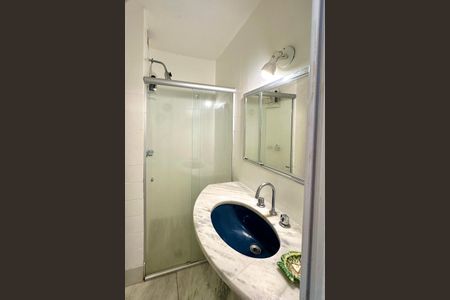 Apartamento à venda com 120m², 3 quartos e 1 vagaBanheiro da Suíte