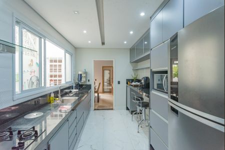 Casa à venda com 320m², 3 quartos e 6 vagasCozinha