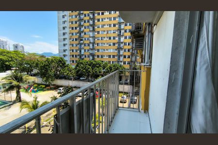 Sacada de apartamento para alugar com 2 quartos, 58m² em Barra da Tijuca, Rio de Janeiro