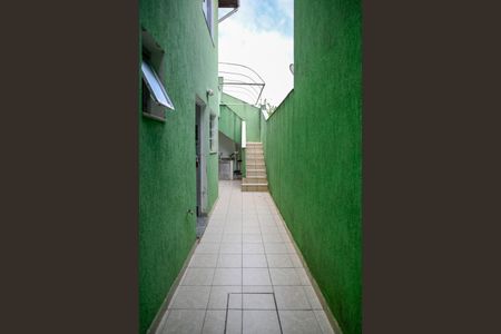 Casa à venda com 250m², 4 quartos e 2 vagas Casa à venda com 250m², 4 quartos e 2 vagasÁrea comum - Churrasqueira