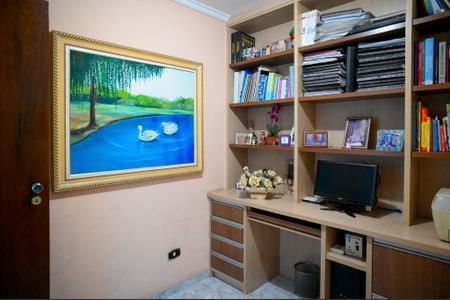 Casa à venda com 250m², 4 quartos e 2 vagas Casa à venda com 250m², 4 quartos e 2 vagasQuarto 2