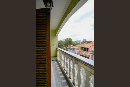 Casa à venda com 250m², 4 quartos e 2 vagas Casa à venda com 250m², 4 quartos e 2 vagasVaranda da Suíte