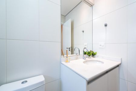 Apartamento para alugar com 85m², 2 quartos e 1 vaga Apartamento para alugar com 85m², 2 quartos e 1 vagaBanheiro da Suíte