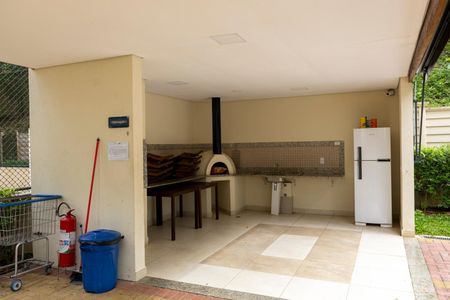 Apartamento para alugar com 50m², 2 quartos e 1 vaga Apartamento para alugar com 50m², 2 quartos e 1 vagaÁrea comum - Churrasqueira