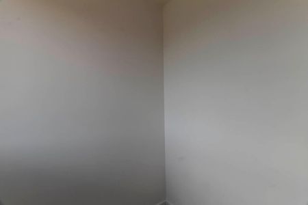 Quarto 2 de apartamento para alugar com 2 quartos, 25m² em Vila Ema, São Paulo