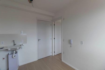 Sala/Cozinha de apartamento para alugar com 2 quartos, 25m² em Vila Ema, São Paulo