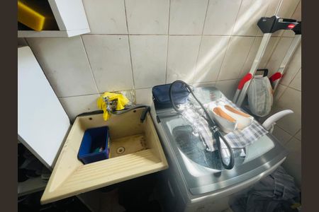 Casa à venda com 160m², 4 quartos e 2 vagasÁrea de Serviço