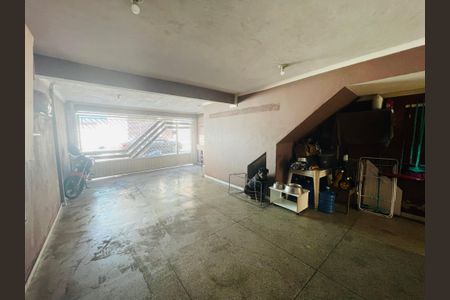 Casa à venda com 160m², 4 quartos e 2 vagasGaragem