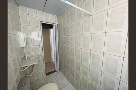 Casa à venda com 160m², 4 quartos e 2 vagasBanheiro 2