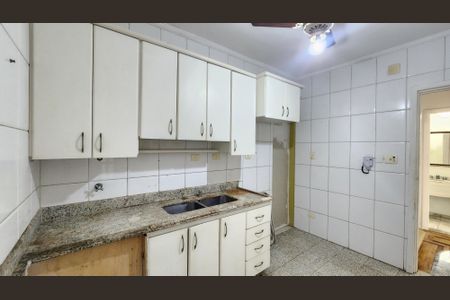 Casa para alugar com 200m², 3 quartos e 2 vagas Casa para alugar com 200m², 3 quartos e 2 vagasCozinha
