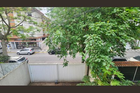 Casa para alugar com 200m², 3 quartos e 2 vagas Casa para alugar com 200m², 3 quartos e 2 vagasVista da Varanda do Quarto 1