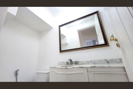 Casa para alugar com 200m², 3 quartos e 2 vagas Casa para alugar com 200m², 3 quartos e 2 vagasLavabo