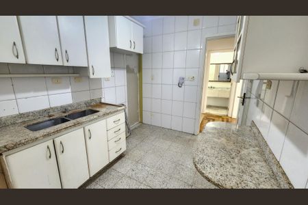 Casa para alugar com 200m², 3 quartos e 2 vagas Casa para alugar com 200m², 3 quartos e 2 vagasCozinha