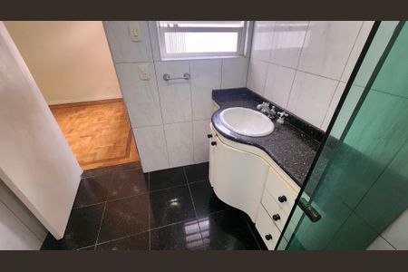 Casa para alugar com 200m², 3 quartos e 2 vagas Casa para alugar com 200m², 3 quartos e 2 vagasBanheiro da Suíte