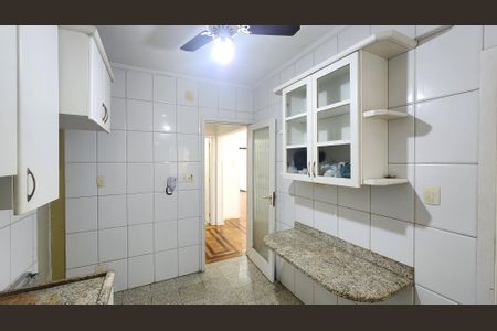 Casa para alugar com 200m², 3 quartos e 2 vagas Casa para alugar com 200m², 3 quartos e 2 vagasCozinha