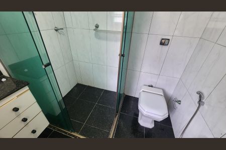 Casa para alugar com 200m², 3 quartos e 2 vagas Casa para alugar com 200m², 3 quartos e 2 vagasBanheiro da Suíte