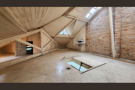 Casa para alugar com 200m², 3 quartos e 2 vagas Casa para alugar com 200m², 3 quartos e 2 vagasSóton