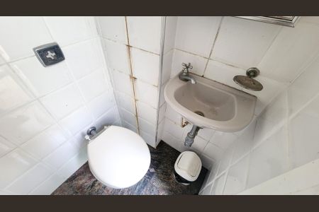 Casa para alugar com 200m², 3 quartos e 2 vagas Casa para alugar com 200m², 3 quartos e 2 vagasBanheiro de serviço