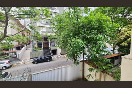 Casa para alugar com 200m², 3 quartos e 2 vagas Casa para alugar com 200m², 3 quartos e 2 vagasVista do Quarto 2