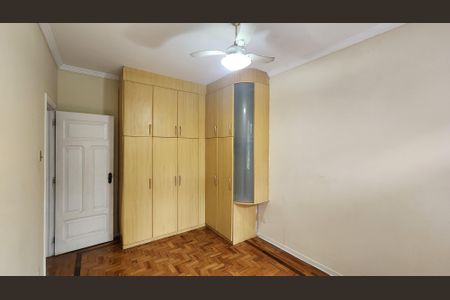 Casa para alugar com 200m², 3 quartos e 2 vagas Casa para alugar com 200m², 3 quartos e 2 vagasSuíte