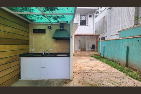 Casa para alugar com 200m², 3 quartos e 2 vagas Casa para alugar com 200m², 3 quartos e 2 vagasChurrasqueira